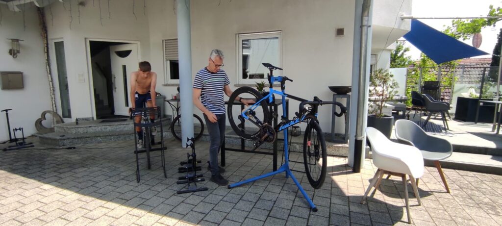 1000044010 - Adrian Schmidberger vom 2Radcenter überzeugt beim Rino Cup 2025